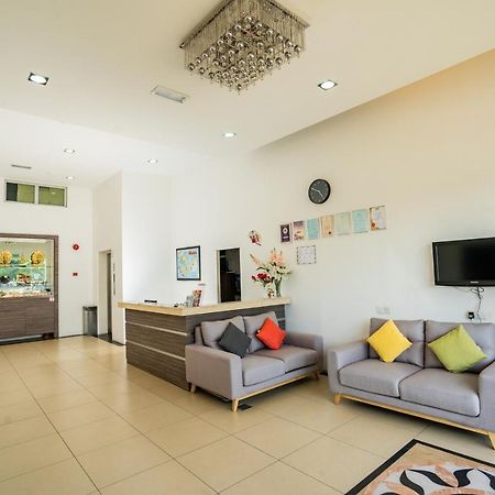 Hotel Avenue Kuantan Extérieur photo