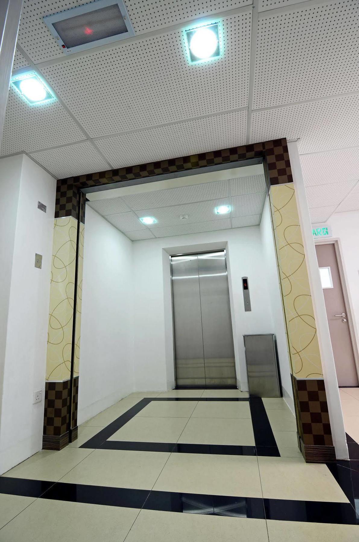 Hotel Avenue Kuantan Extérieur photo