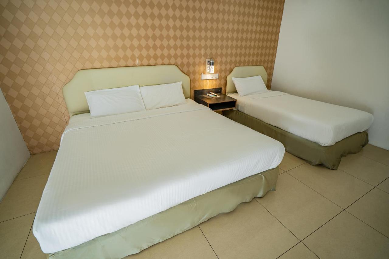 Hotel Avenue Kuantan Extérieur photo